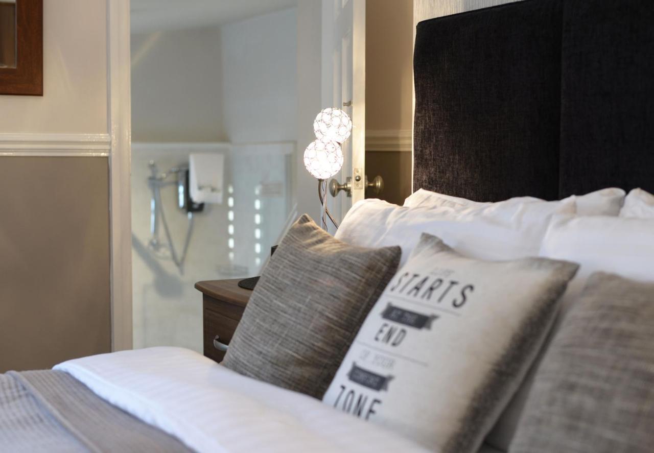 Burleigh Guest House Llandudno Buitenkant foto