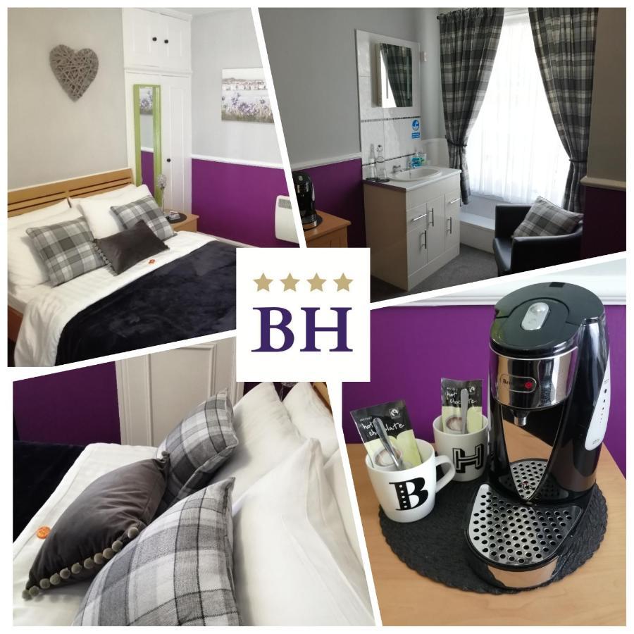 Burleigh Guest House Llandudno Buitenkant foto