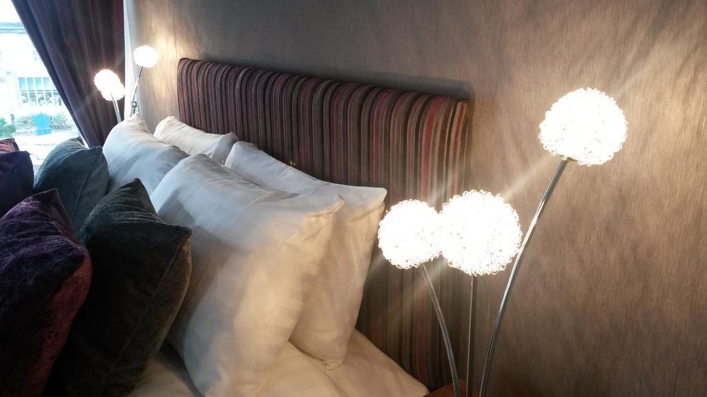 Burleigh Guest House Llandudno Buitenkant foto